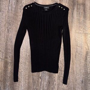 Liz Claiborne black ribbed long sleeve sweater material